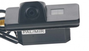 Kamera formát PAL do vozu BMW 3, 5, X6