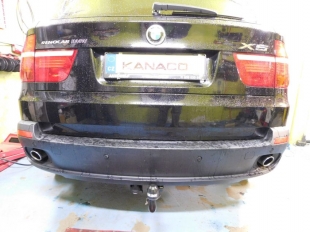 Tažné zařízení BMW X5 2007-2013 (E70), (F15) 2013-, X6 (F16) 2014- , odnímatelný vertikalní bajonet, BRINK