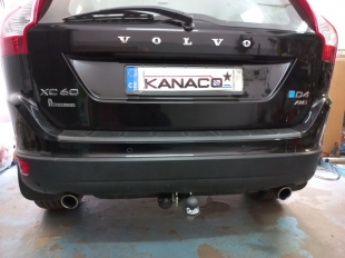 Tažné zařízení VOLVO S60 4dv. (2010-) / XC60, 2008-2017 pevný čep