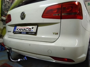 Tažné zařízení VW Touran - HOOK odnímatelný vertikální bajonet