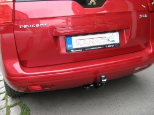 Tažné zařízení Citroen C4 Picasso+Grand (-2013)/ Peugeot 5008 (2009-), od 2006 - pevný čep 2 šrouby ze strany