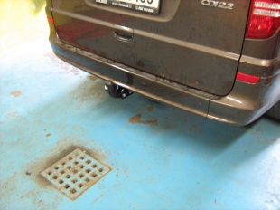 Tažné zařízení Mercedes Vito / Viano HOOK pevný čep 2 šrouby ze strany