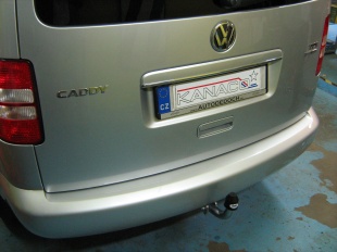 Tažné zařízení VW Caddy / Caddy Maxi (také 4WD / CNG), od 2004 Gália pevný čep 2 šrouby ze strany