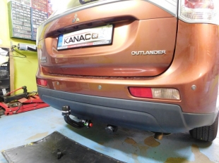 Tažné zařízení Mitsubishi Outlander 2012-, Westfalia - odnímatelný vertikální bajonet