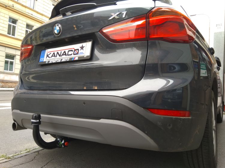 Tažné zařízení BMW X1 (F48) odnímatelný vertikální bajonet Westfalia