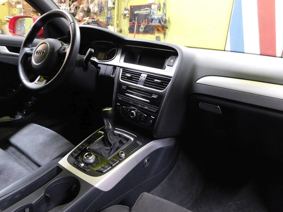 Zámek řazení Audi A4, A5, Mister Lock, manuální řazení