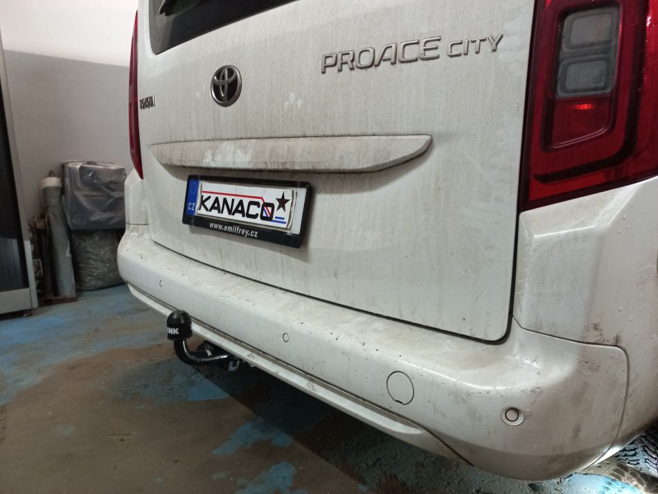 Toyota Proace City L2, 2019-, pevné tažné zařízení Brink
