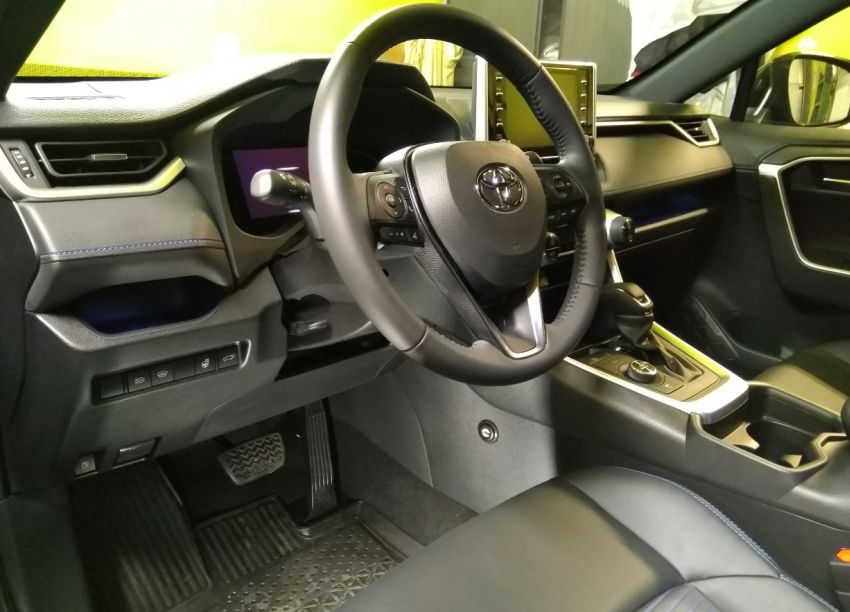 Toyota RAV 4 r.v. 2019- automat Hybrid Construct mechanické zabezpečení řadící páky